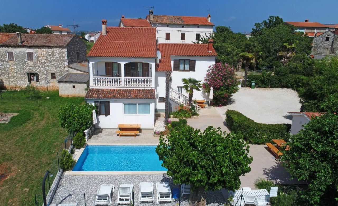 Apartments Ella Poreč Zewnętrze zdjęcie