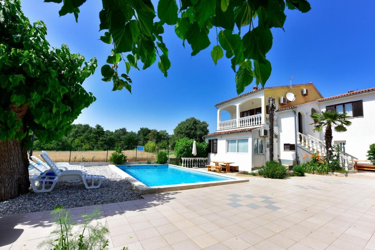Apartments Ella Poreč Zewnętrze zdjęcie