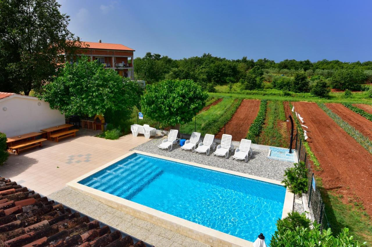 Apartments Ella Poreč Zewnętrze zdjęcie