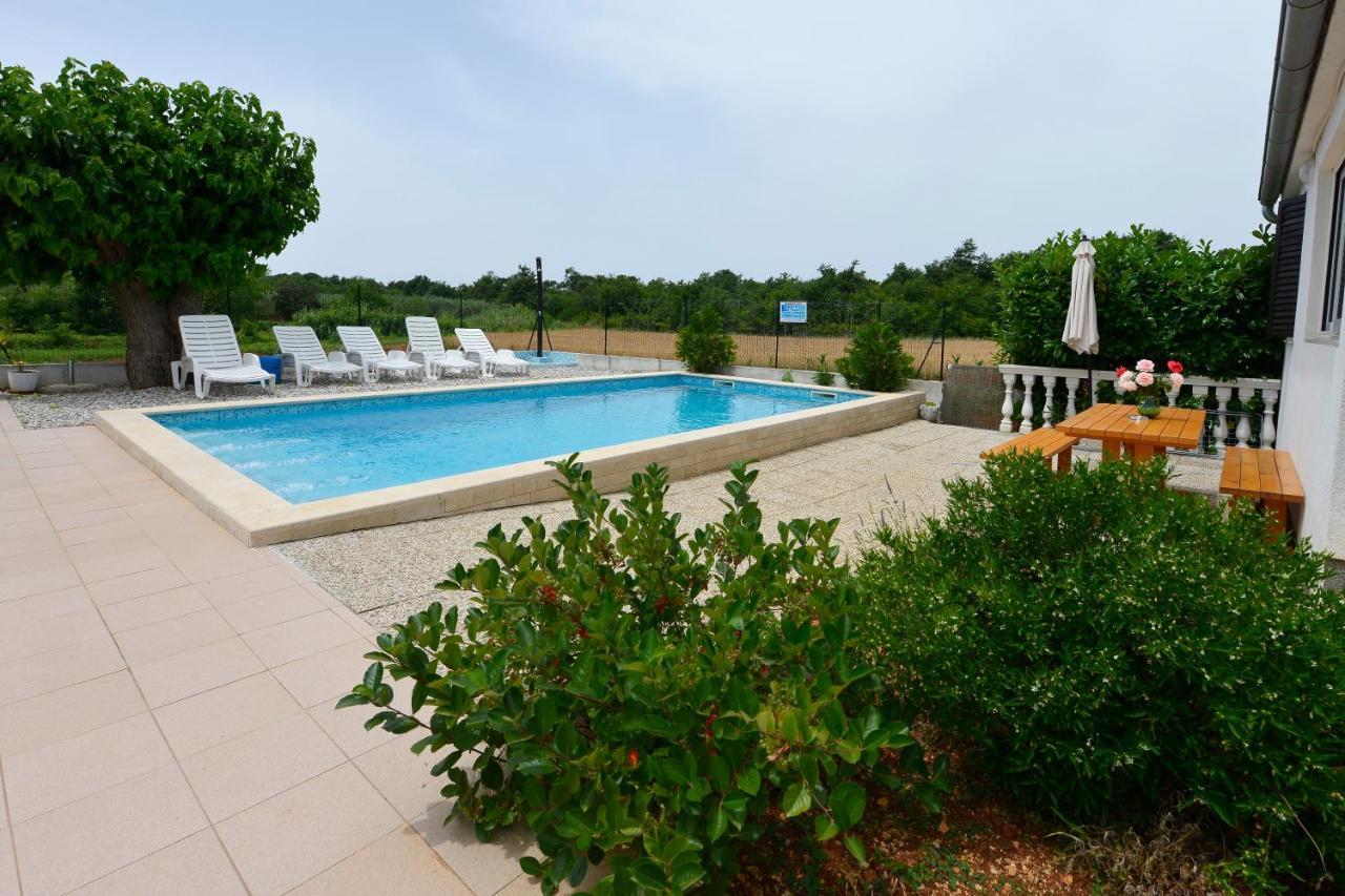 Apartments Ella Poreč Zewnętrze zdjęcie