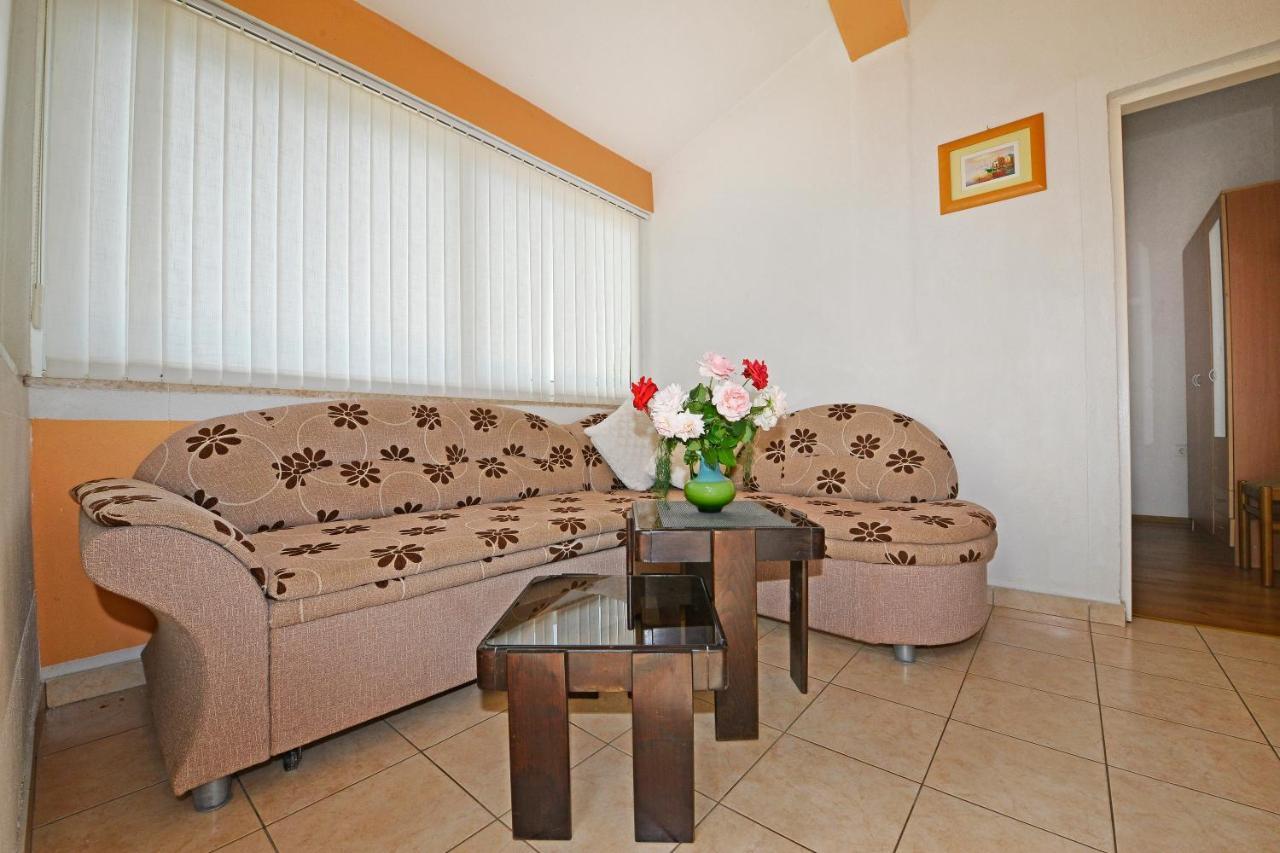 Apartments Ella Poreč Zewnętrze zdjęcie