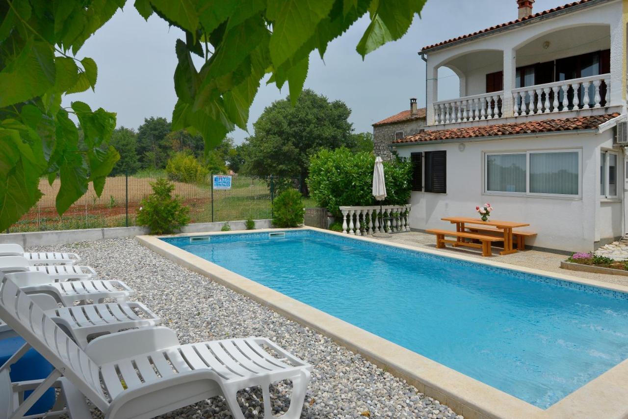 Apartments Ella Poreč Zewnętrze zdjęcie