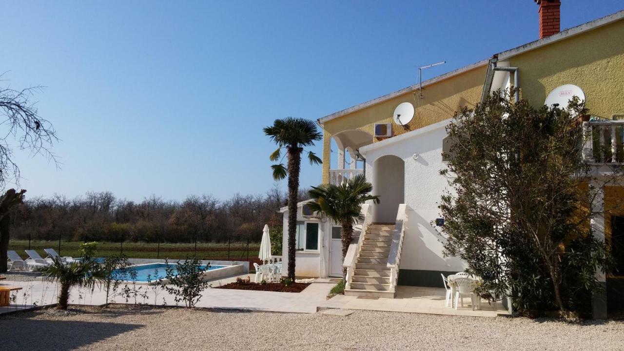 Apartments Ella Poreč Zewnętrze zdjęcie
