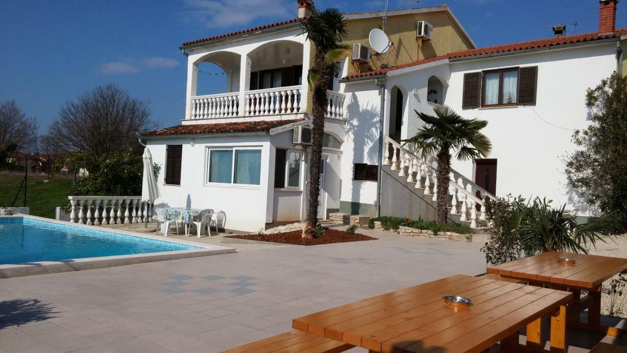 Apartments Ella Poreč Zewnętrze zdjęcie